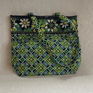 Vera Bradley tote bag